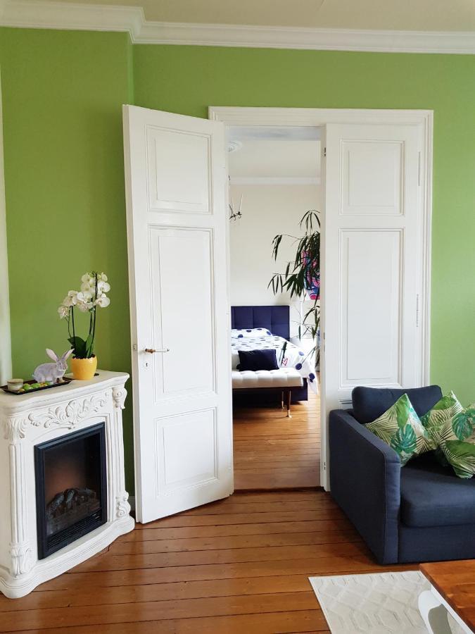 Ferienwohnung Villa Flora 첼레 외부 사진